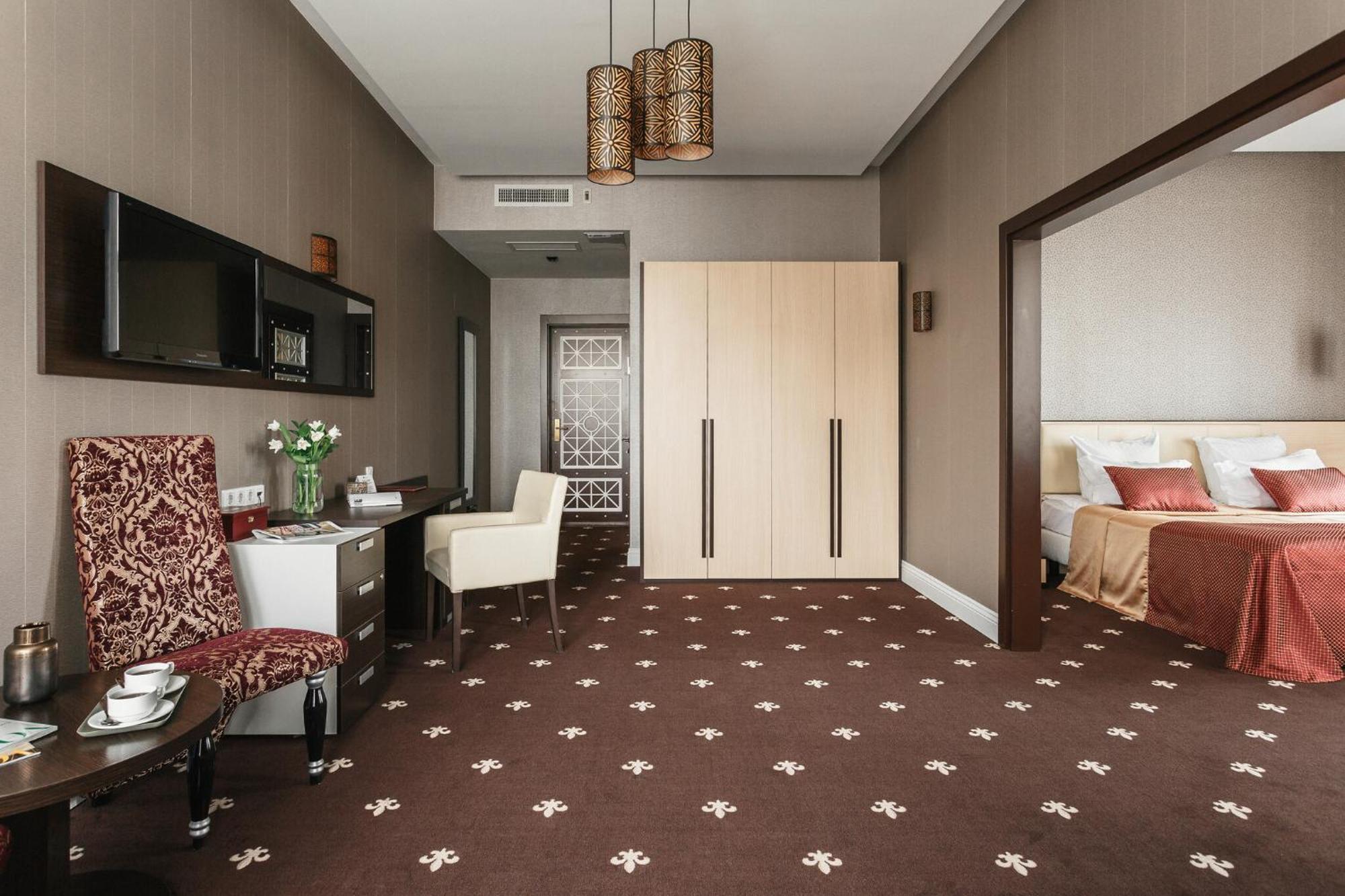 Ark Palace Hotel & Spa Odessa Zimmer foto