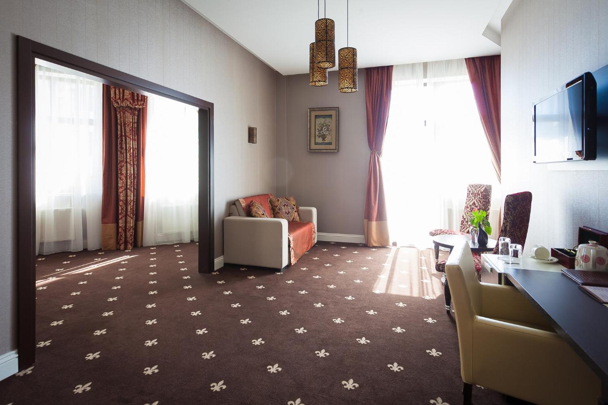 Ark Palace Hotel & Spa Odessa Zimmer foto