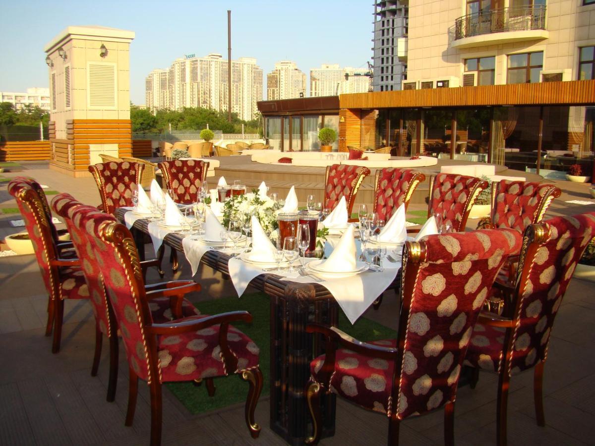 Ark Palace Hotel & Spa Odessa Exterior foto
